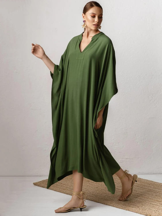 Vestido Midi Túnica de Praia Decote V kaftan casual plus size verde musgo oliva militar viscose soltinho