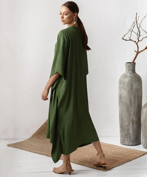 Vestido Midi Túnica de Praia Decote V kaftan casual plus size verde musgo oliva militar viscose soltinho