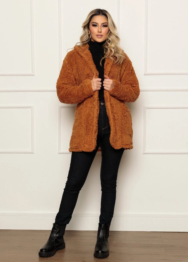 Casaco Sobretudo Teddy Forrado Pelúcia c/ Capuz