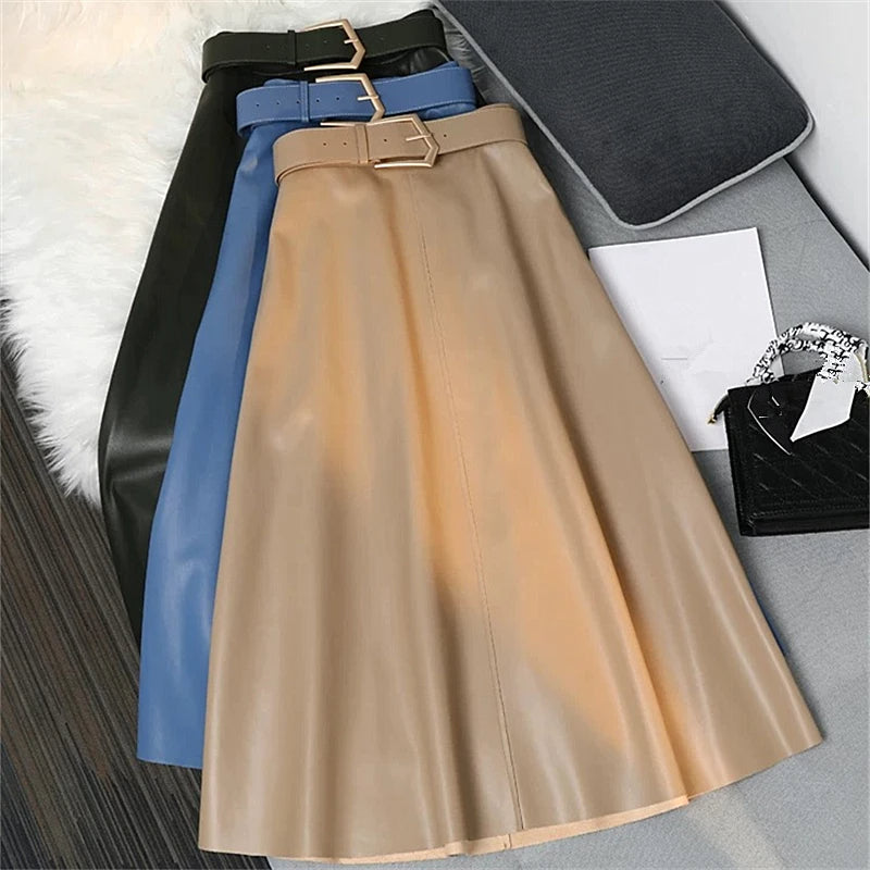 Saia de Couro Midi Trapézio Fivela Cintura Alta