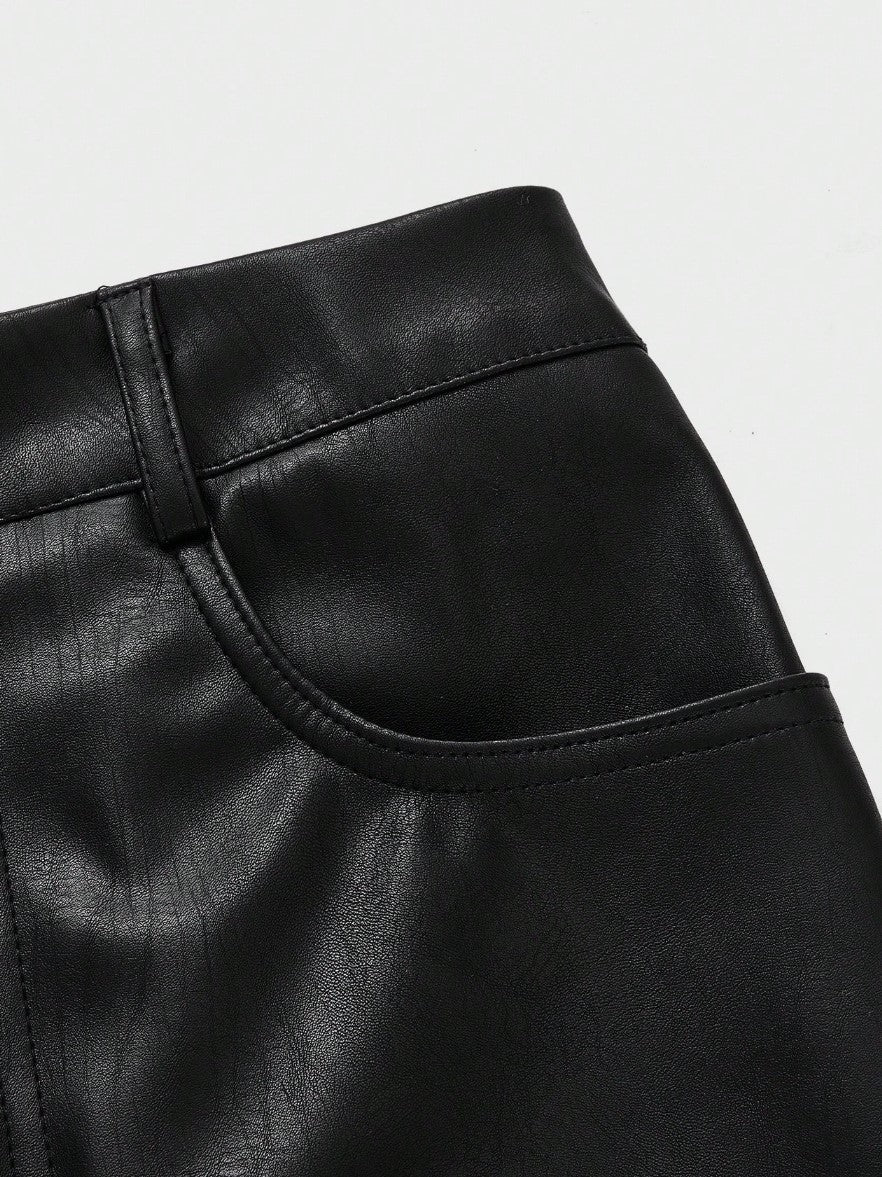 Saia Tubinho de Couro Midi elegante escritório advogada justa preta