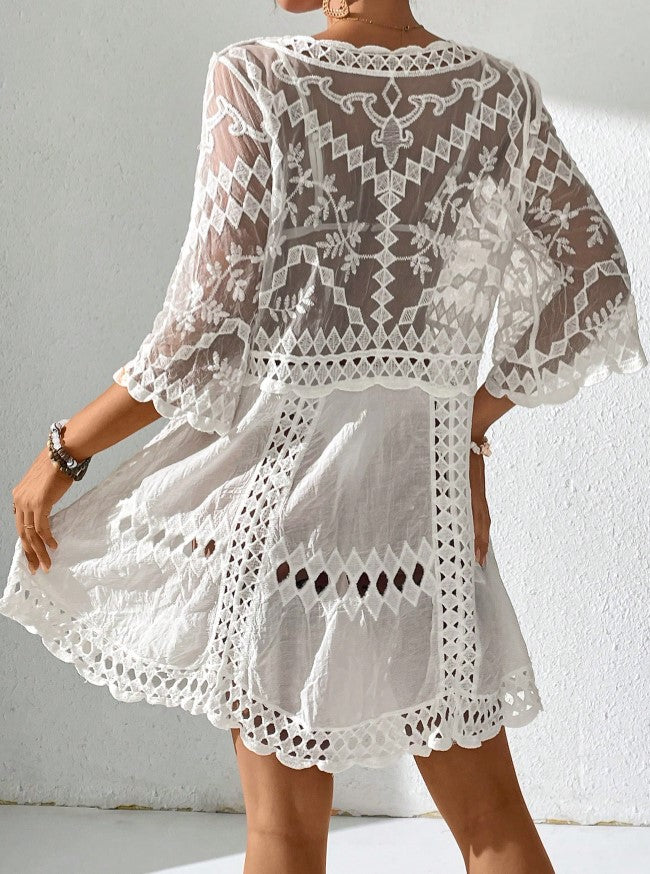 Saída de Praia Curta de Manga Vestido de Renda branca boho festival decote v