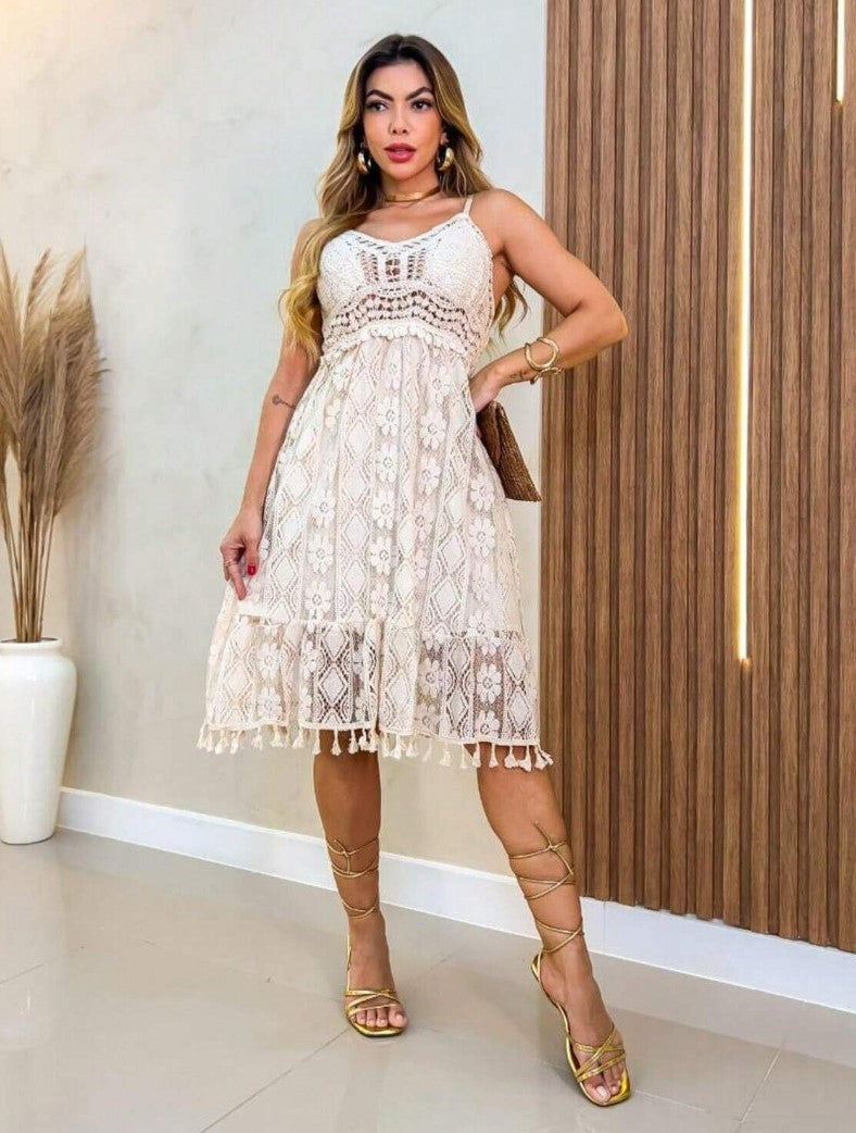 Vestido de Festa Renda Crochê Bojo Alcinha branco verão boho chic