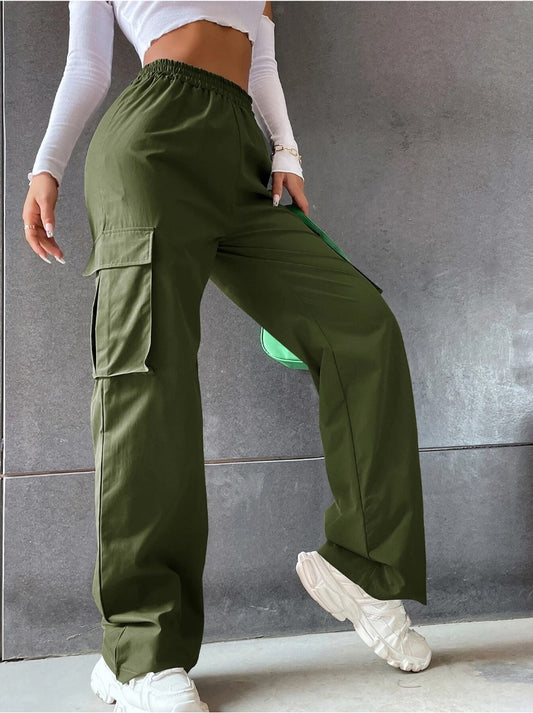 Calça Cargo Bolsos Laterais Wide Leg verde militar