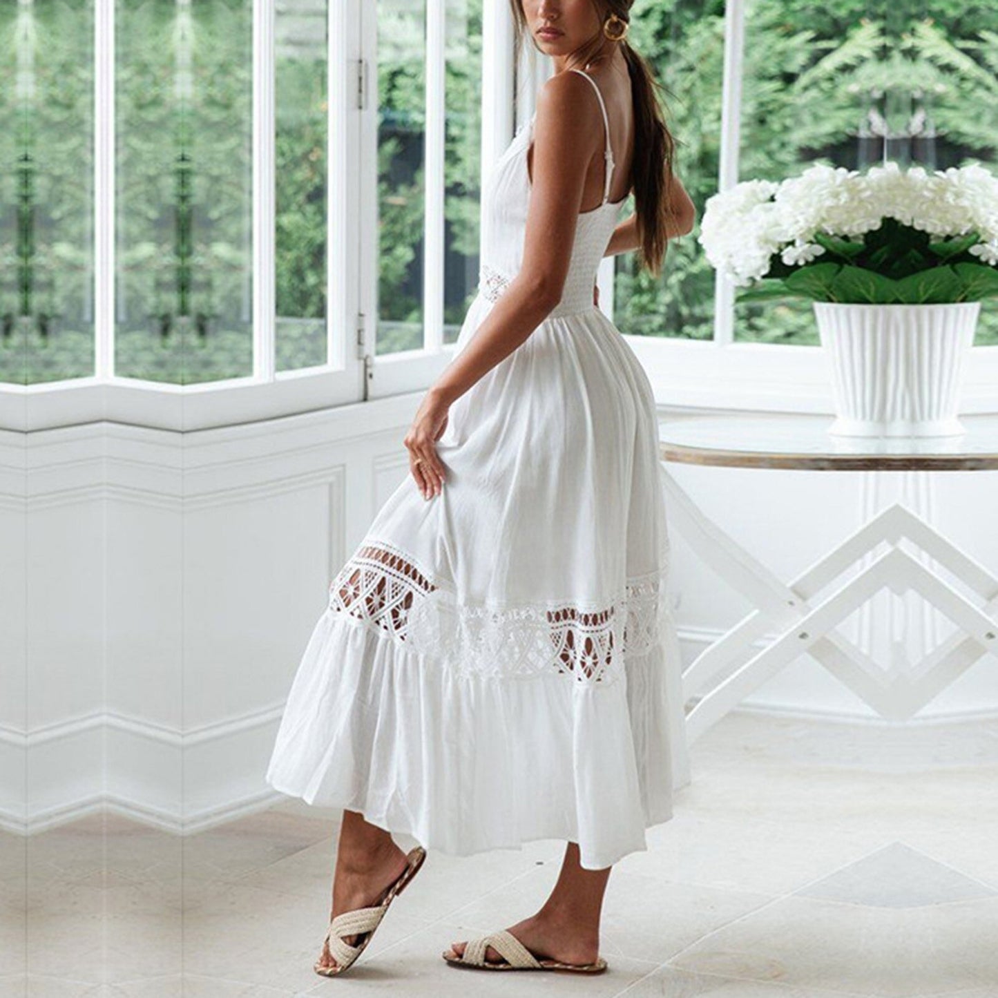 Vestido Branco c/Renda Midi Rodado Saída de Praia