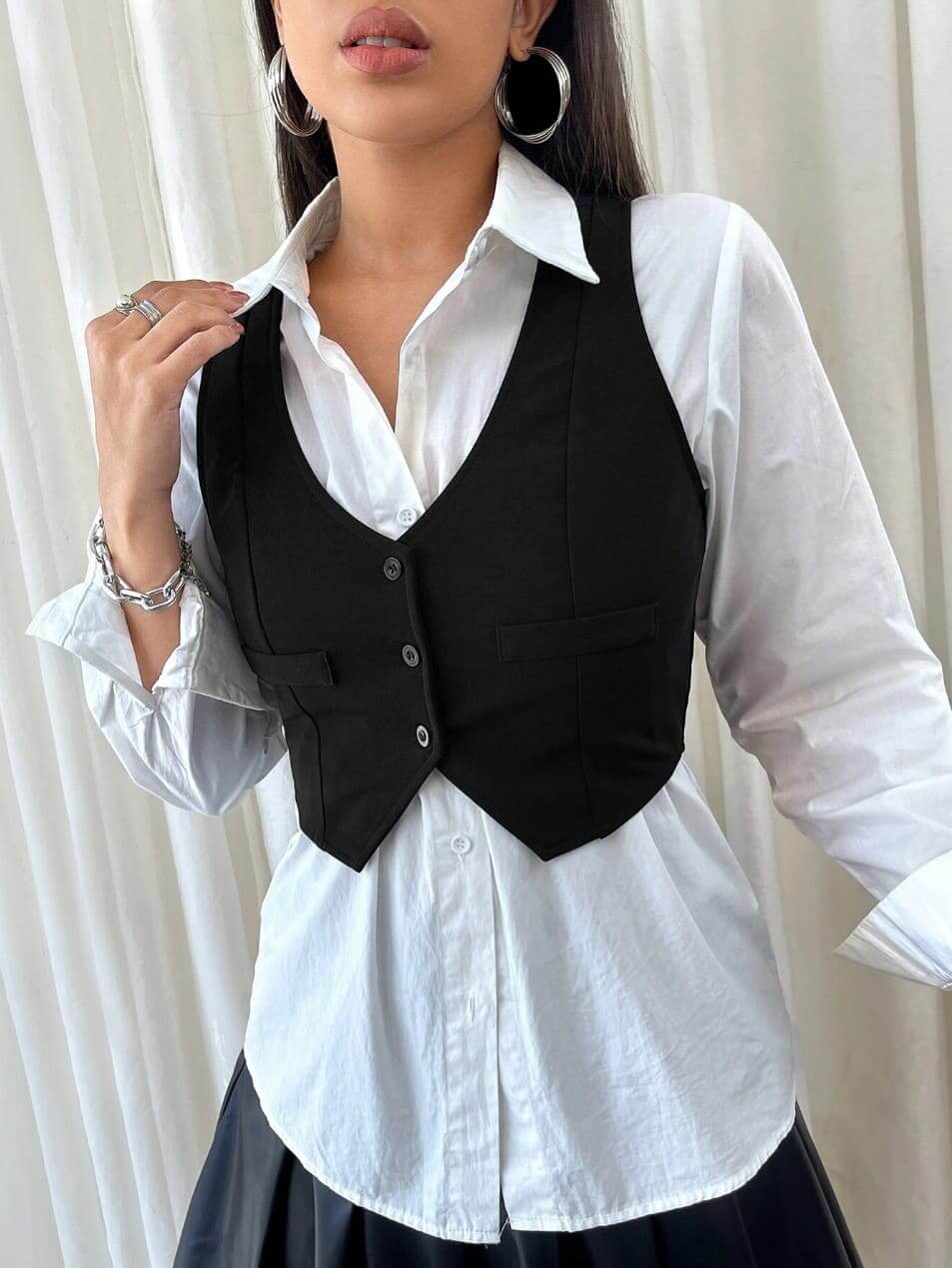 Colete Alfaiataria Curto de Botões Cores