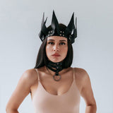 Coroa de Couro Fantasia Carnaval, Coroa e Gargantilha Pretas acessório feminino BDSM fetiche vikings mulher fatal