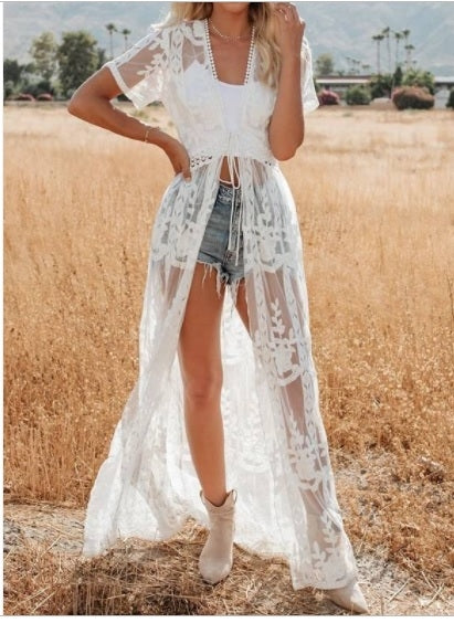 Saída de Praia Longa de Renda Manga Curta branca