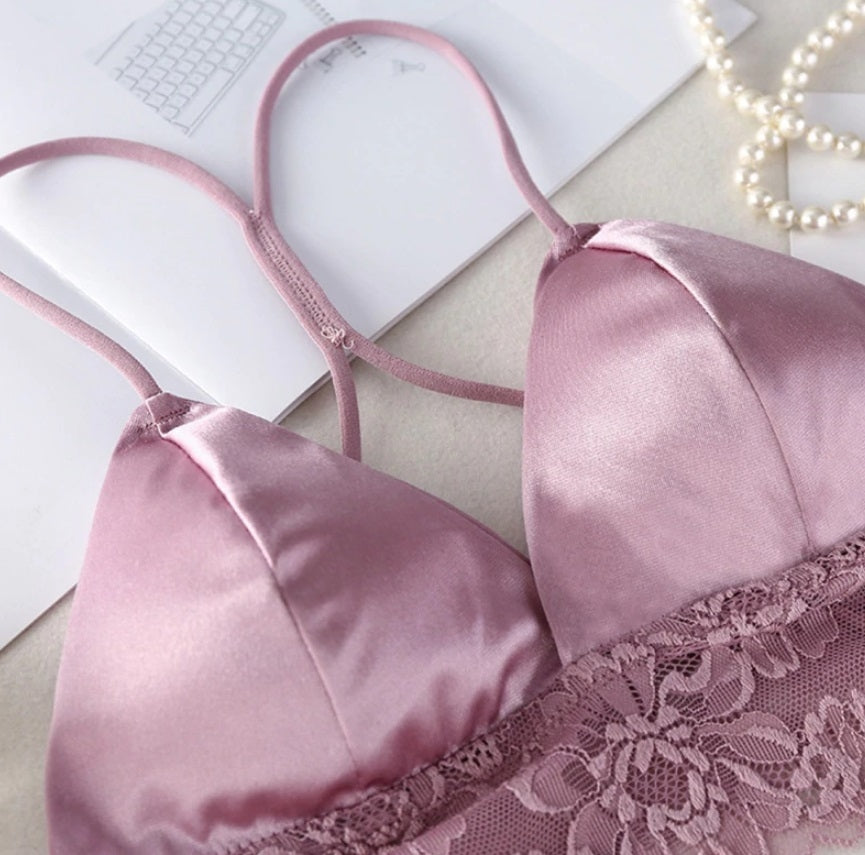 sutiã cropper Bralette de cetim com renda