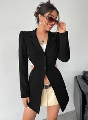 Blazer Cut-Out Recorte na Cintura Ombreira PRETO