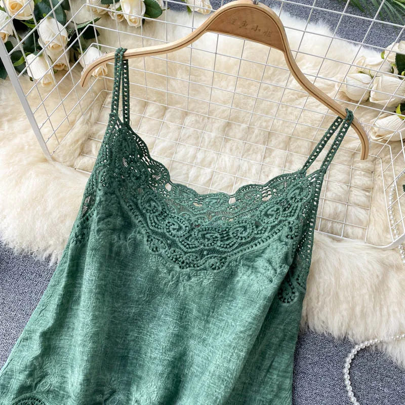 Blusa com Renda Bordada Boho Chic Alcinha algodão verde