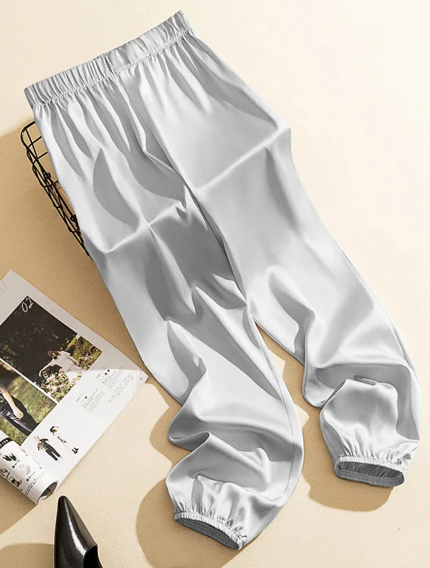 Calça Jogging de Cetim de seda prata cinza brilhosa cargo