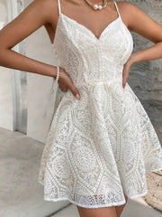 Vestido Rodado Curto Acinturado Festa Reveillon Renda Alcinha Strappy Costas Nuas Branco