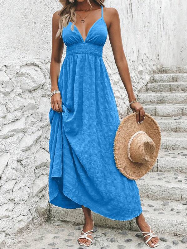 Vestido Longo Acinturado Decote V Costas Nuas Acinha em X Tecido com Textura Verão Casual Azul Bebê