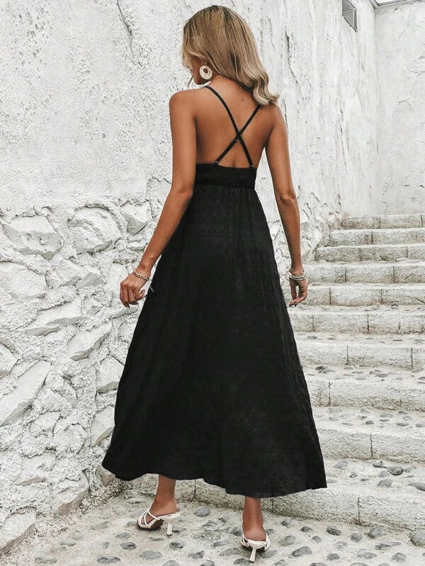 Vestido Longo Acinturado Decote V Costas Nuas Acinha em X Tecido com Textura Verão Casual Preto