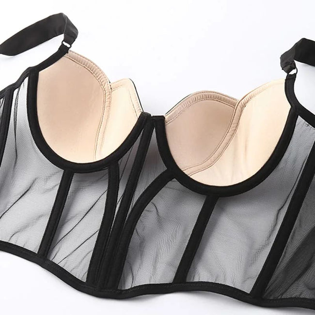 Bralette – Misto de sutiã e corset, agora de cara nova