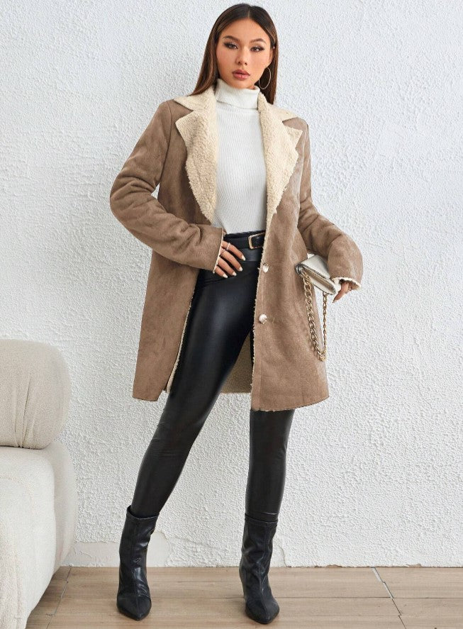 Casaco Forrado de Pelúcia pelo Alto Inverno quentinho bege elegante