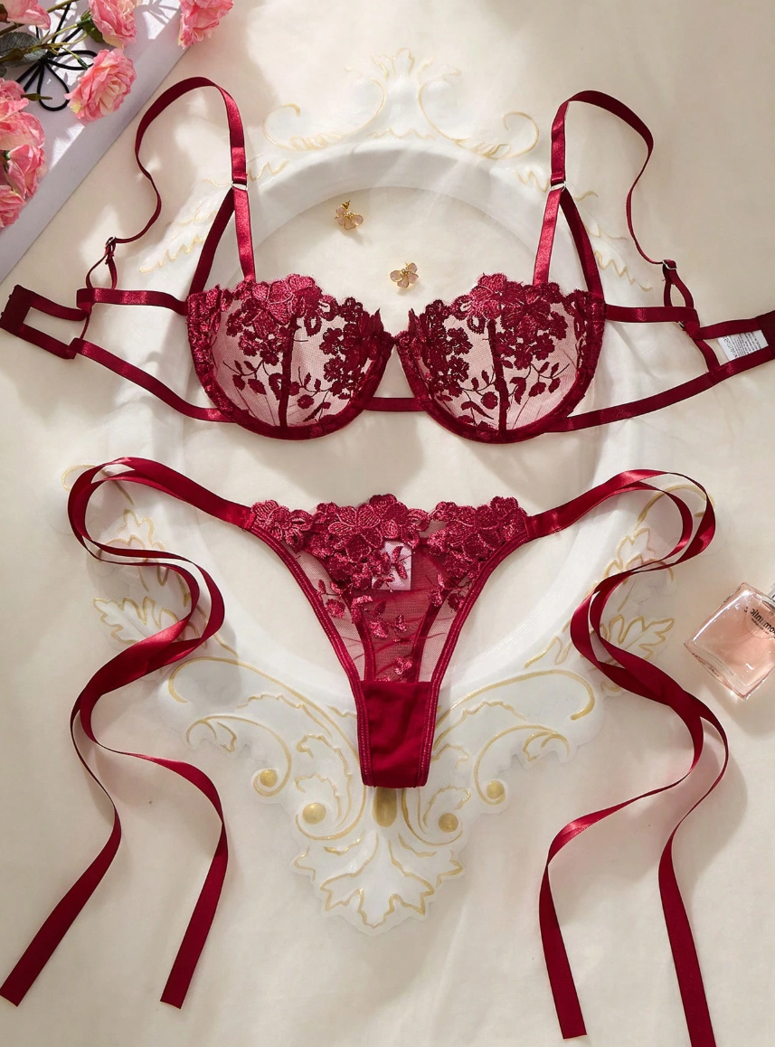 Conjunto Lingerie de renda Erótico Bordado Transparente Laços fio dental sem bojo noiva vinho