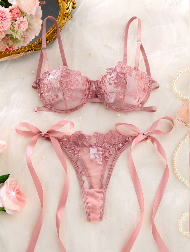 Conjunto Lingerie de renda Erótico Bordado Transparente Laços fio dental sem bojo rosê