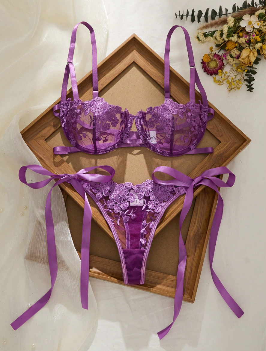 Conjunto Lingerie de renda Erótico Bordado Transparente Laços fio dental sem bojo roxo