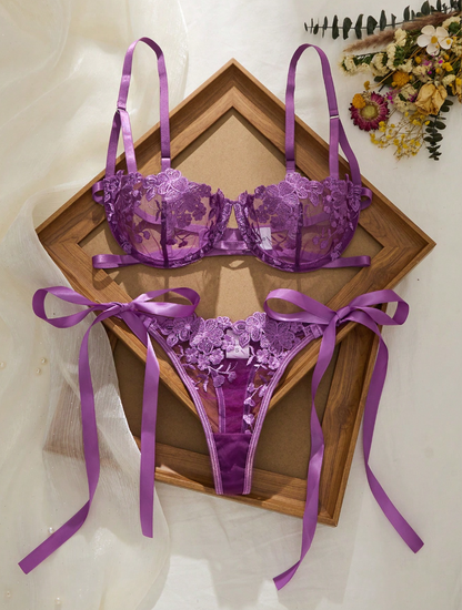 Conjunto Lingerie de renda Erótico Bordado Transparente Laços fio dental sem bojo roxo