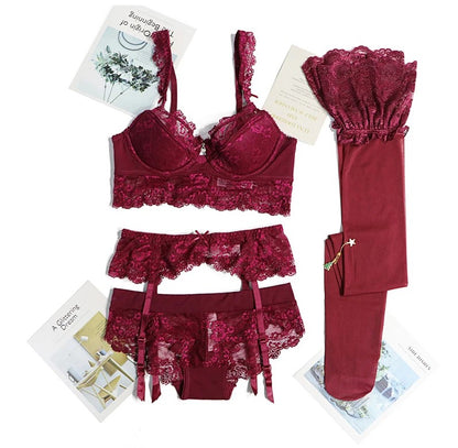 Conjunto Lingerie de Renda com Cinta-Liga + Meia 7/8 plus size taças C D