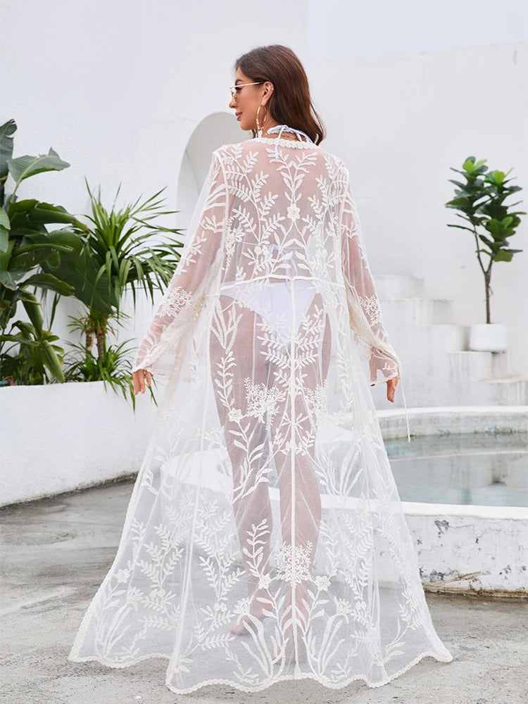 Saída de Praia Longa de Renda branca manga longa transparências elegante