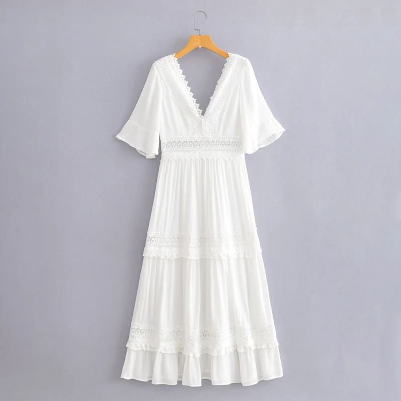 Vestido Boho Chic Midi Branco Rendas detalhes transparências casamento na praia