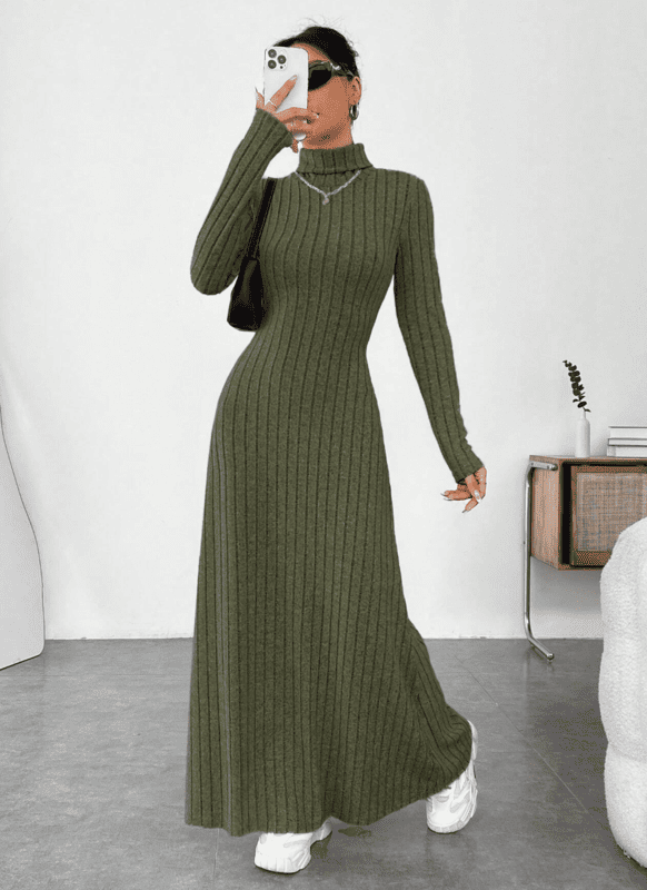 Vestido Midi Tricot Manga Longa Gola Alta