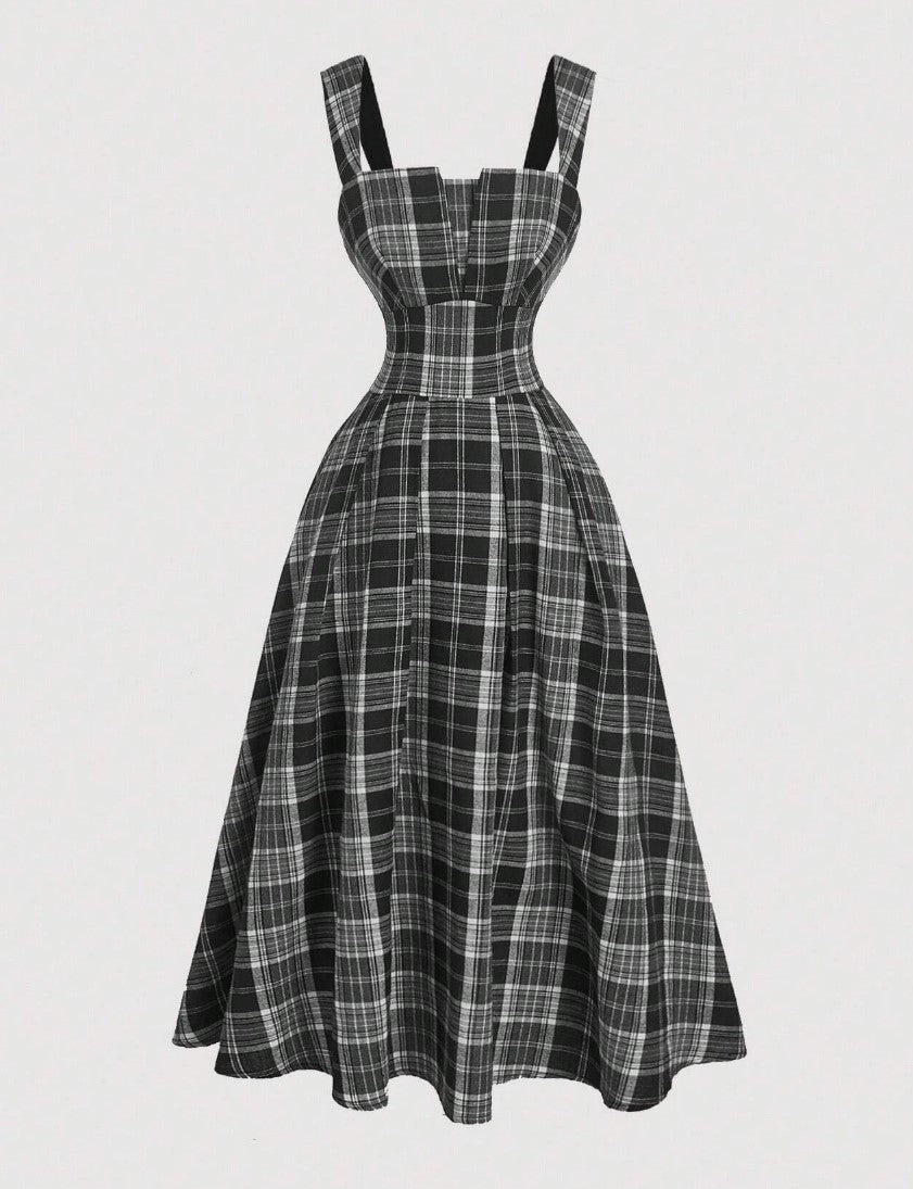 Vestido Midi Retrô Xadrez Regata plus size decote coração acinturado preto e branco clássico 