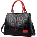 Bolsa Fashion Classic Preta com Detalhes Couro