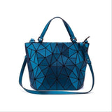 Bolsa Geométrica Holográfica de Ombro Issey Miyake - Loja Style Me