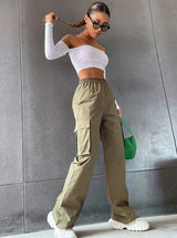 Calça Cargo Bolsos Laterais Wide Leg verde musgo