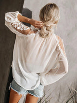 Blusa Bordada Transparências Decote V branca manga princesa