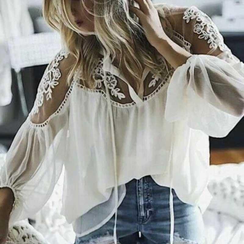 Blusa Bordada branca Transparências ombros de fora manga princesa