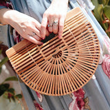 Bolsa de Mão de Bambu