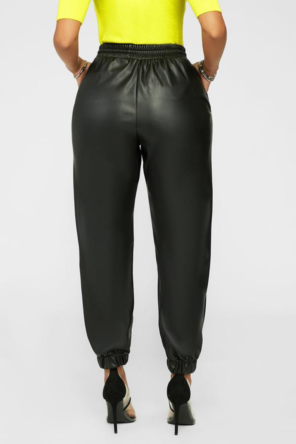Calça Jogger Couro Eco Cores