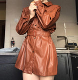casaco de couro feminino marrom sobretudo