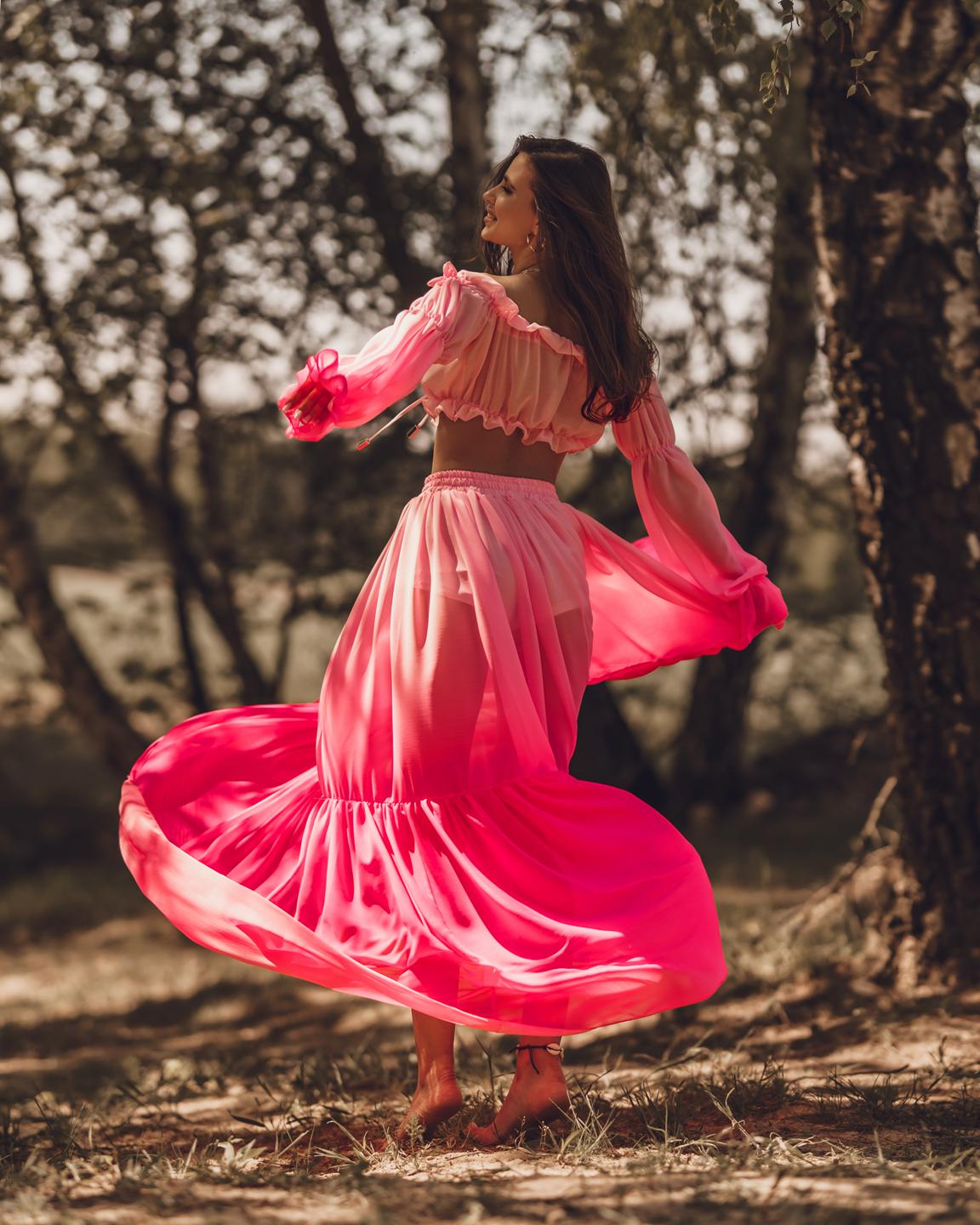 conjunto saia longa e cropped transparente boho