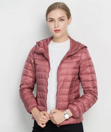 Jacqueta Puffer c/Capuz ultra leve rosa envelhecido