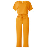 Macacão feminino amarelo manga curta faixa 