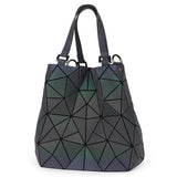 Bolsa Geométrica Holográfica de Ombro Issey Miyake - Loja Style Me