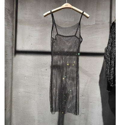 Vestido de Festa Brilhoso Rede de Cristais Alça Fina, Preto