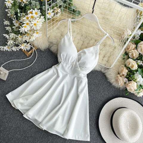 Vestido de Festa Curto Acinturado Alcinha, Branco