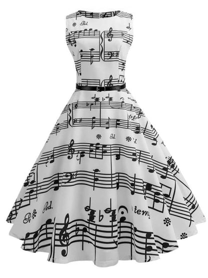 Vestido Retrô Marilyn Regata Estampado Acinturado Midi, P, M, G, GG, 2G, Branco e Preto Partitura