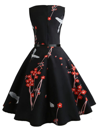 Vestido Retrô Marilyn Regata Estampado Acinturado Midi, P, M, G, GG, 2G, Preto e Vermelho Floral e Pássaros