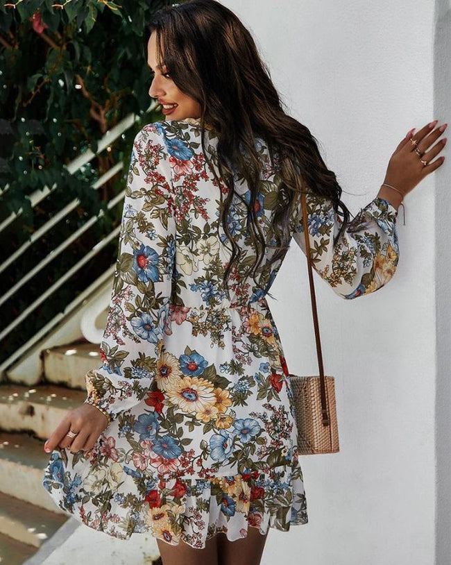 Vestido floral curto para casamento best sale de dia