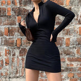 Vestido Curto Decote de Zíper Manga Longa preto