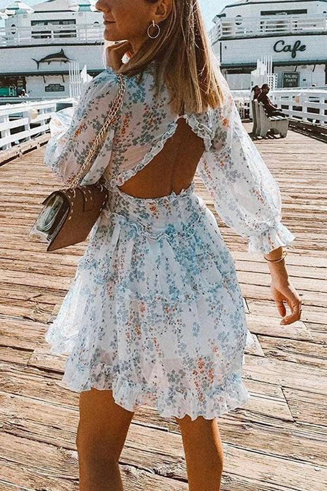 Vestido branco com estampa floral 2025