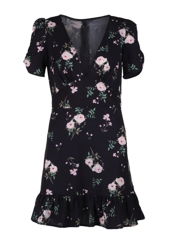 Vestido Curto Preto Floral Manga Curta